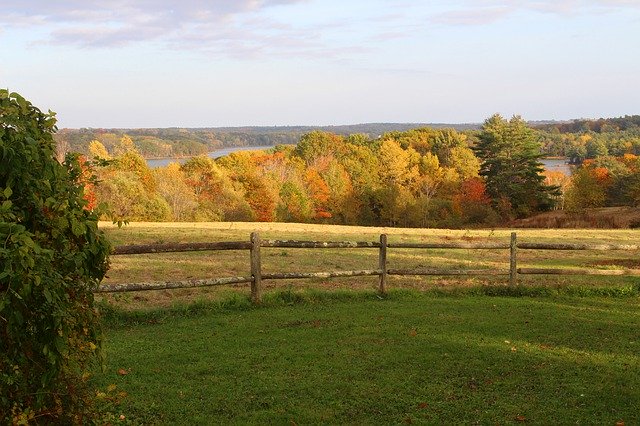 تنزيل مجاني Have Fence Lawn - صورة مجانية أو صورة يتم تحريرها باستخدام محرر الصور عبر الإنترنت GIMP