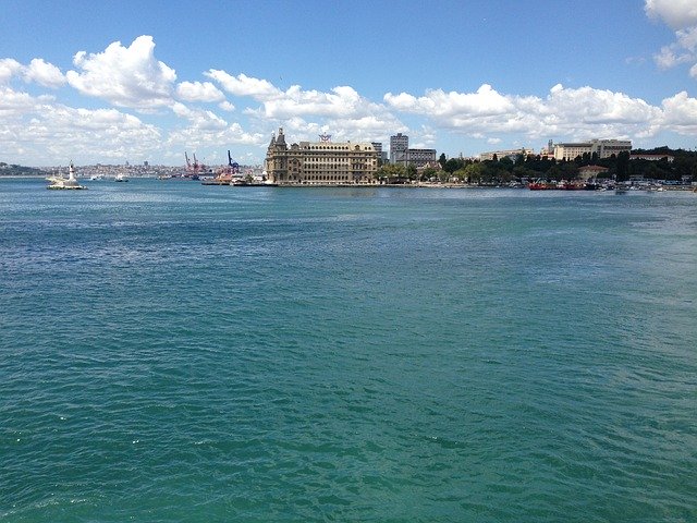 ดาวน์โหลดฟรี Haydarpasa Marmara Sea Istanbul - ภาพถ่ายหรือรูปภาพที่จะแก้ไขด้วยโปรแกรมแก้ไขรูปภาพออนไลน์ GIMP