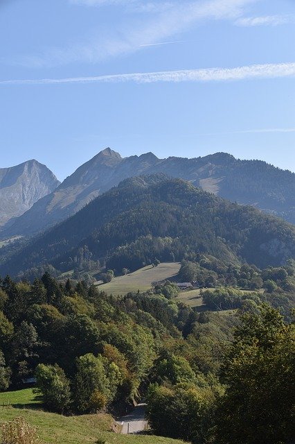 Téléchargement gratuit de Vues Panoramiques de Paysage Hazy - photo ou image gratuite à modifier avec l'éditeur d'images en ligne GIMP