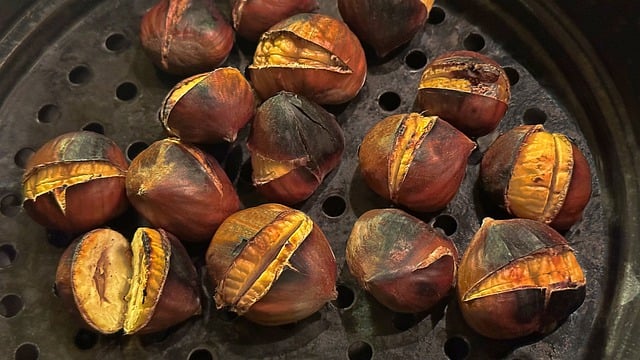 Free download hd wallpaper chestnuts free picture to be edited with GIMP free online image editor