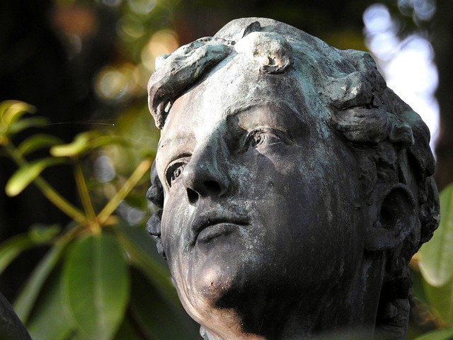 Kostenloser Download Head Cemetery Bronze Statue - kostenloses Foto oder Bild zur Bearbeitung mit GIMP Online-Bildbearbeitung
