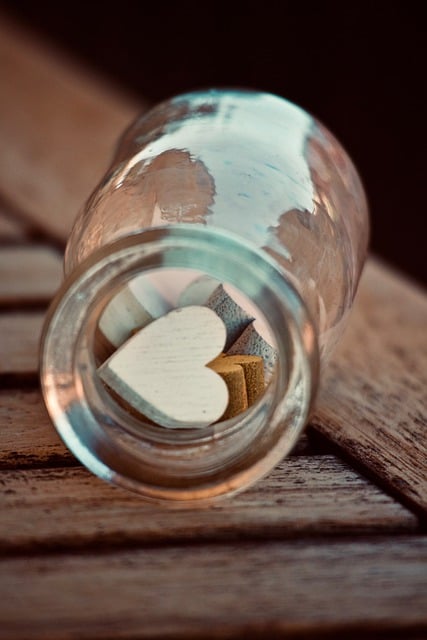 Free download heart bottle glass bottle love free picture to be edited with GIMP free online image editor