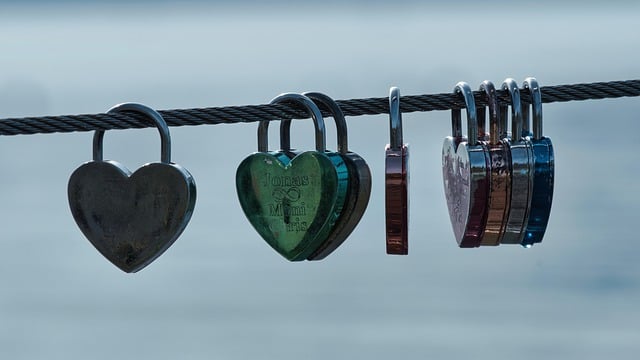 Free download heart love heart castle romance free picture to be edited with GIMP free online image editor