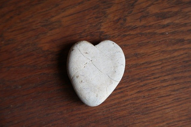 Free download Heart Pebble Pierre -  free photo or picture to be edited with GIMP online image editor