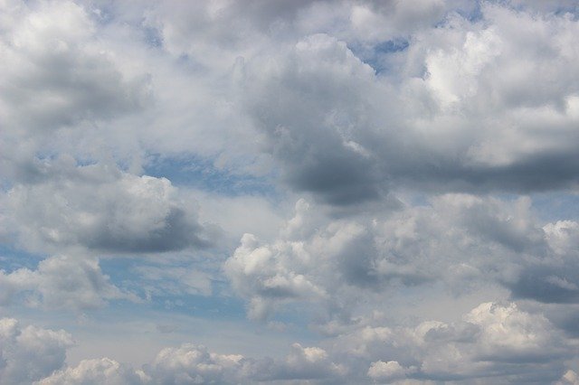 Muat turun percuma templat foto percuma Heaven Clouds untuk diedit dengan editor imej dalam talian GIMP