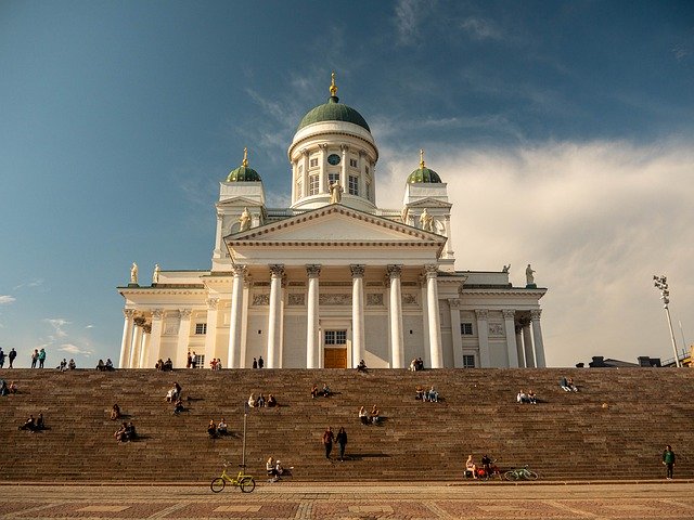 Pobierz bezpłatnie Katedra w Helsinkach - bezpłatne zdjęcie lub obraz do edycji za pomocą internetowego edytora obrazów GIMP