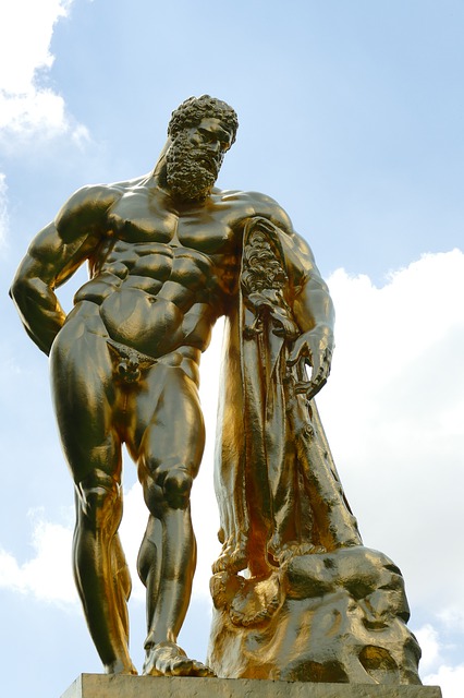 Téléchargement gratuit de l'image gratuite de la statue de la mythologie grecque d'Hercule à éditer avec l'éditeur d'images en ligne gratuit GIMP