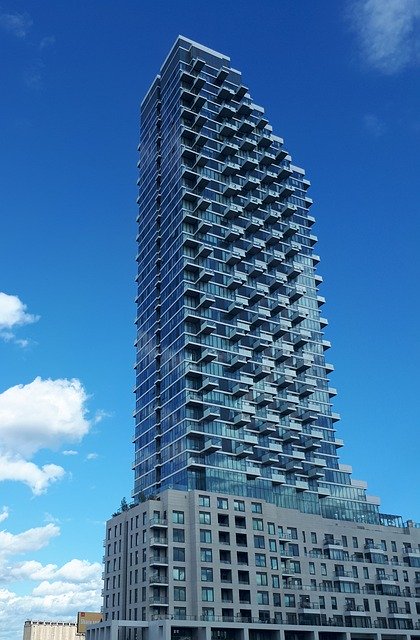 Descarga gratuita Highrise Building Skyscraper: foto o imagen gratuita para editar con el editor de imágenes en línea GIMP