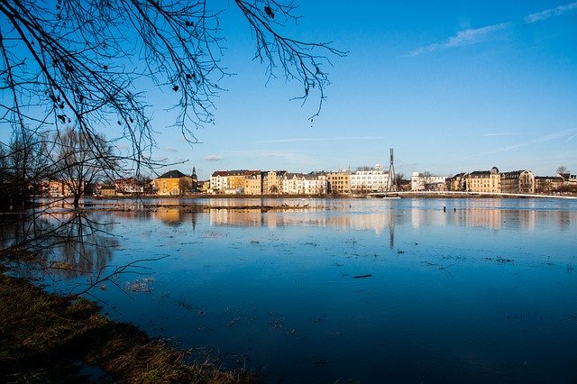 دانلود رایگان High Water River Elbe - عکس یا تصویر رایگان برای ویرایش با ویرایشگر تصویر آنلاین GIMP