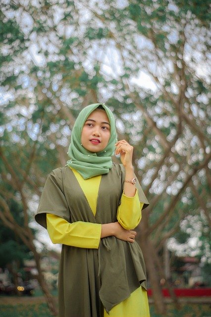 Free download Hijab Model Indonesia -  free photo or picture to be edited with GIMP online image editor