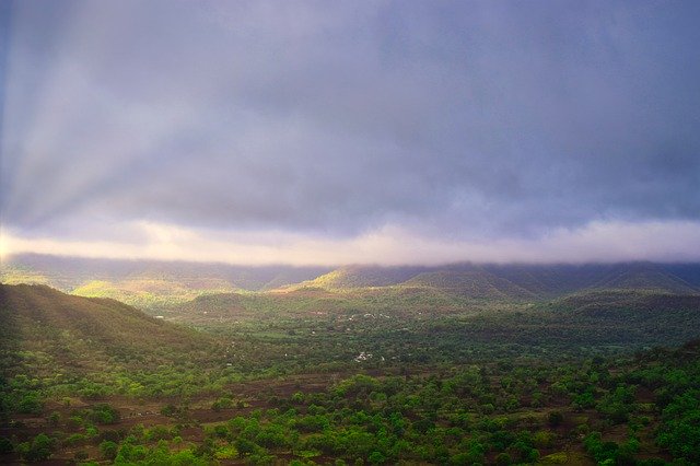 Libreng download Hills Landscape Nature - libreng larawan o larawan na ie-edit gamit ang GIMP online na editor ng imahe