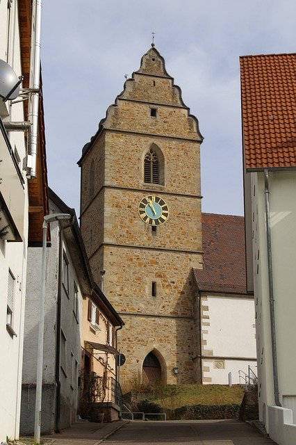 Безкоштовно завантажте Historic Center Wendlingen Uphill - безкоштовну фотографію або малюнок для редагування в онлайн-редакторі зображень GIMP