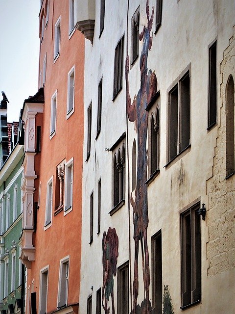 Free download Historisch Alt Fassade -  free photo or picture to be edited with GIMP online image editor