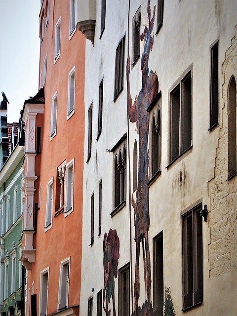 Téléchargement gratuit Historisch Alt Fassade - photo ou image gratuite à modifier avec l'éditeur d'images en ligne GIMP