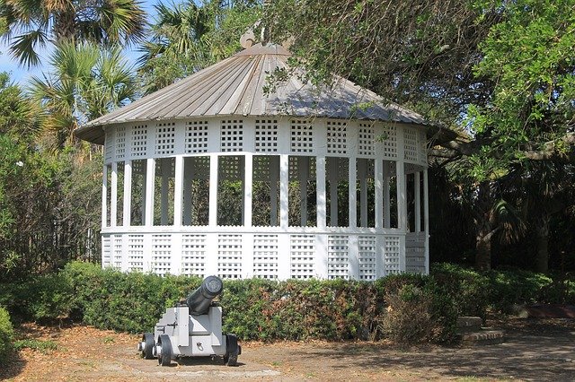 Free picture History Gazebo -  to be edited by GIMP free image editor by OffiDocs
