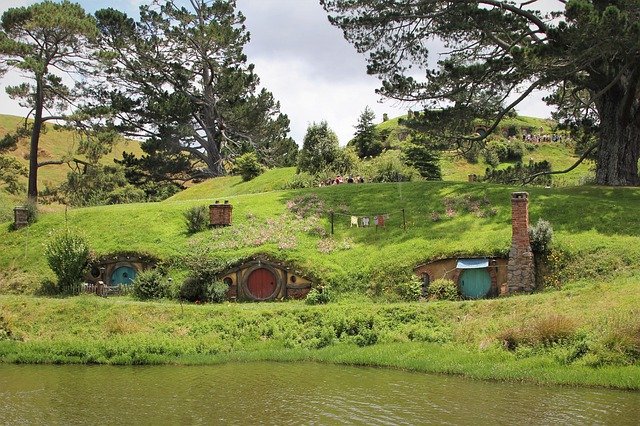 Free download hobbit house round door hobbiton free picture to be edited with GIMP free online image editor