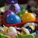 Holiday balls and candy  screen for extension Chrome web store in OffiDocs Chromium