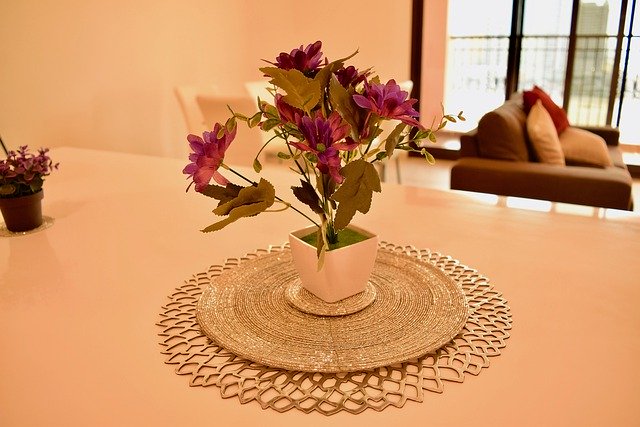Plantilla de mesa de flores para el hogar con foto - para OffiDocs