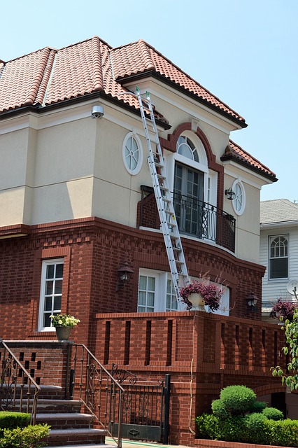 Free download home ladder roofing house free picture to be edited with GIMP free online image editor