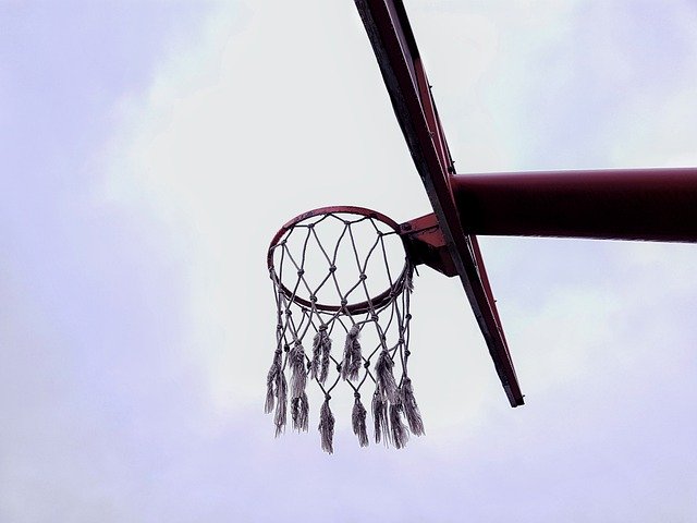 Download gratuito Hoop Basketball Sport - foto o immagine gratis da modificare con l'editor di immagini online di GIMP