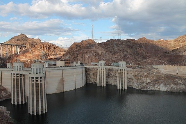 Bezpłatne pobieranie Hoover Dam Colorado River Nevada - darmowe zdjęcie lub obraz do edycji za pomocą internetowego edytora obrazów GIMP