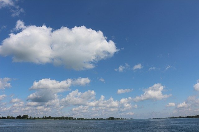 Gratis download Horizon Cumulus Cloud - gratis foto of afbeelding om te bewerken met GIMP online afbeeldingseditor