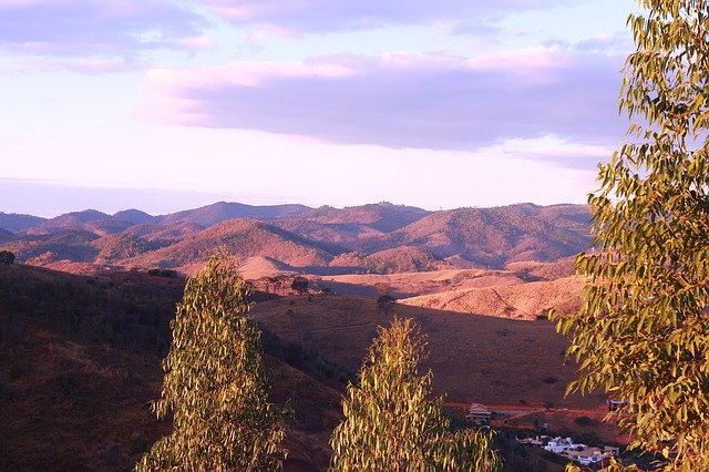 Descărcare gratuită Horizon Trees Mountains - fotografie sau imagini gratuite pentru a fi editate cu editorul de imagini online GIMP