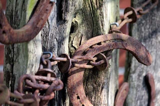 Free download Horseshoe Rust Old -  free photo or picture to be edited with GIMP online image editor