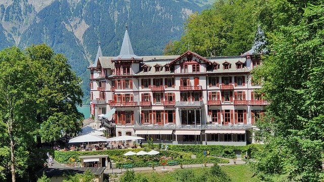 Ücretsiz indir Hotel Giessbach Lake Brienz - GIMP çevrimiçi resim düzenleyici ile düzenlenecek ücretsiz fotoğraf veya resim