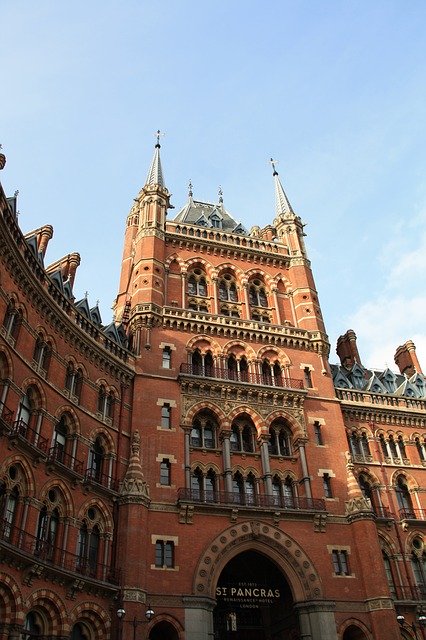 Безкоштовно завантажте Hotel London Tourist - безкоштовну фотографію або зображення для редагування за допомогою онлайн-редактора зображень GIMP