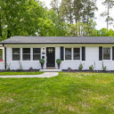 House and lawn  screen for extension Chrome web store in OffiDocs Chromium