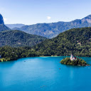 house in the middle of the island  screen for extension Chrome web store in OffiDocs Chromium