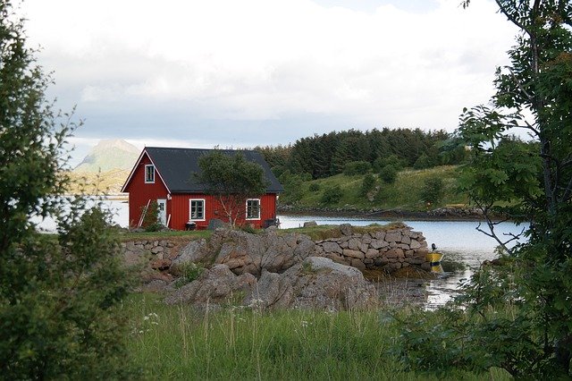 Скачать бесплатно House Landscape Water - бесплатное фото или изображение для редактирования с помощью онлайн-редактора GIMP