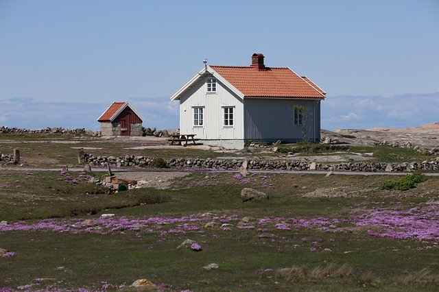 Бесплатная загрузка House On - бесплатное фото или изображение для редактирования с помощью онлайн-редактора изображений GIMP