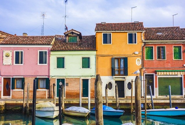 Gratis download huizen boten straat kanaal Venetië gratis foto om te bewerken met GIMP gratis online afbeeldingseditor