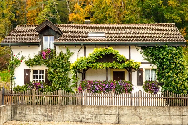 Free download house swiss house switzerland free picture to be edited with GIMP free online image editor