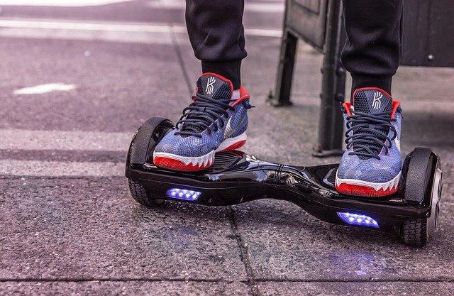 Бесплатно скачать hoverboard e board Bikes Trip Nike бесплатное изображение для редактирования в GIMP бесплатный онлайн-редактор изображений