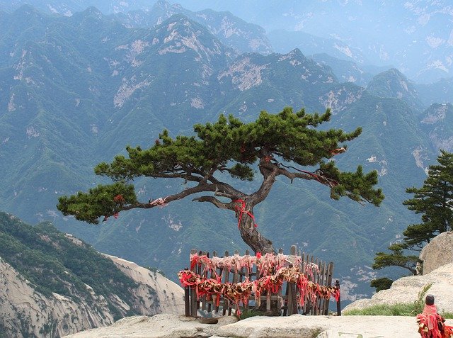 Free download Hua Shan China Mountain -  free photo or picture to be edited with GIMP online image editor