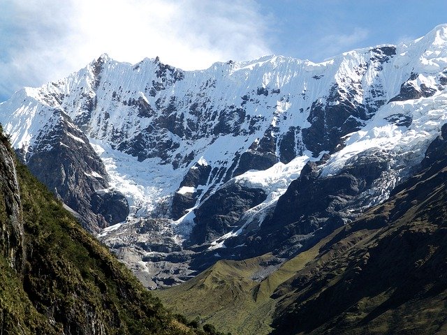 Descărcare gratuită Humantay Mountain Top - fotografie sau imagine gratuită pentru a fi editată cu editorul de imagini online GIMP