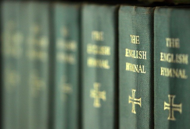 Bezpłatne pobieranie Hymnals Books Church - bezpłatne zdjęcie lub obraz do edycji za pomocą internetowego edytora obrazów GIMP