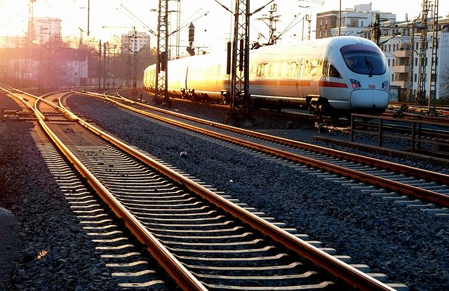 Téléchargement gratuit du modèle de photo gratuit Ice Gleise Railway à éditer avec l'éditeur d'images en ligne GIMP