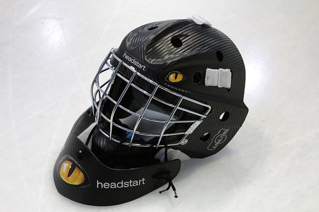 Casque de hockey sur glace à téléchargement gratuit - photo ou image gratuite à éditer avec l'éditeur d'images en ligne GIMP