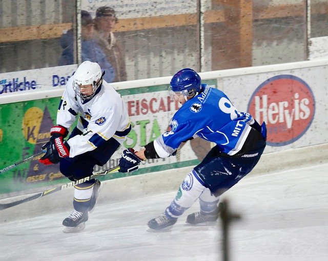 Scarica gratuitamente Ice Hockey Sport Team: foto o immagine gratuita da modificare con l'editor di immagini online GIMP