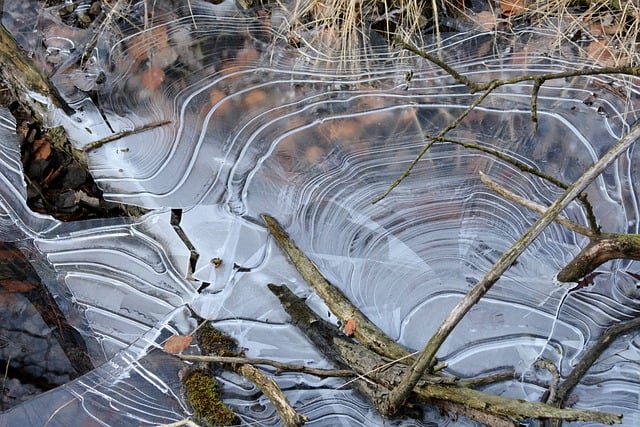 Free download ice ice formation structure frozen free picture to be edited with GIMP free online image editor