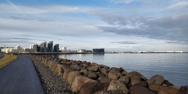 Безкоштовно завантажте Iceland Island Sea - безкоштовну фотографію або зображення для редагування за допомогою онлайн-редактора зображень GIMP