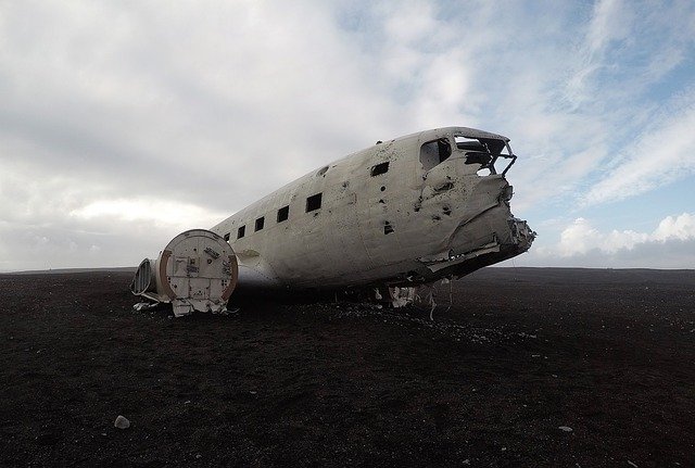 免费下载冰岛飞机残骸 - 使用 GIMP 在线图像编辑器编辑的免费照片或图片