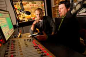Free download igel-podcast free photo or picture to be edited with GIMP online image editor