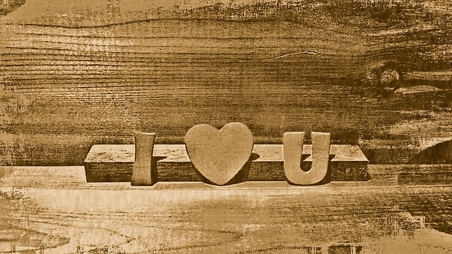 Free download i love you wood heart romantic free picture to be edited with GIMP free online image editor