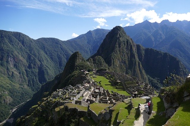ดาวน์โหลดฟรี Inca Peru Machu South - รูปถ่ายหรือรูปภาพฟรีที่จะแก้ไขด้วยโปรแกรมแก้ไขรูปภาพออนไลน์ GIMP