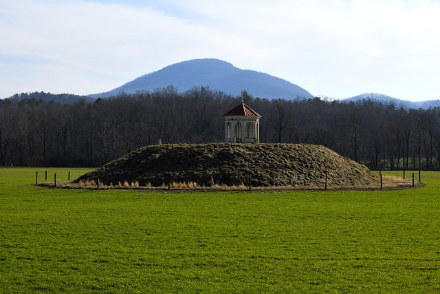 Darmowe pobieranie Indian Mound Grab rdzennych Amerykanów darmowe zdjęcie do edycji za pomocą darmowego internetowego edytora obrazów GIMP